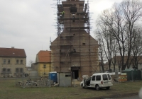 Nová kopule na věži kostela Lenešice 2018