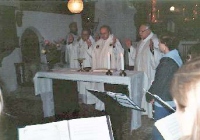 Dokončení opravy kostel Břvany 2004