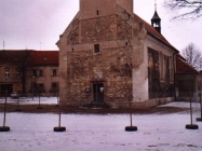 Havarijní stav kostela Lenešice 2006