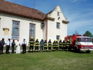 žehnání nového hasičského auta Lenešice